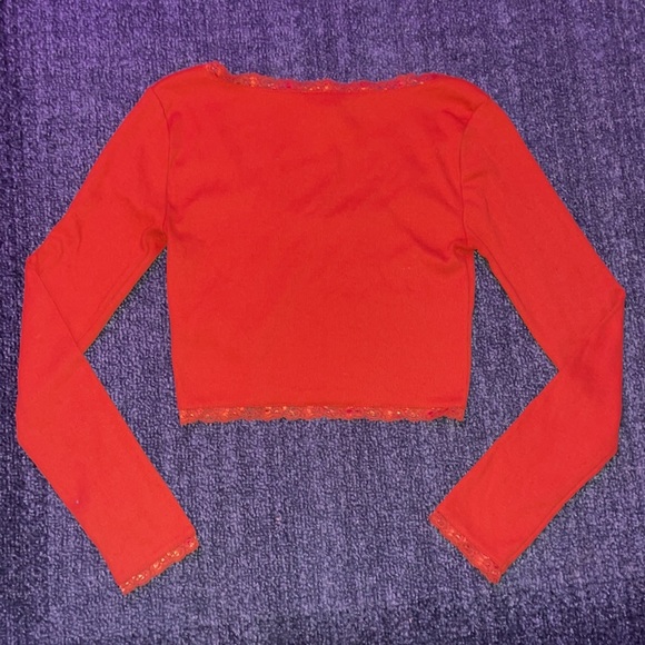cropped long-sleeve - Picture 2 of 2